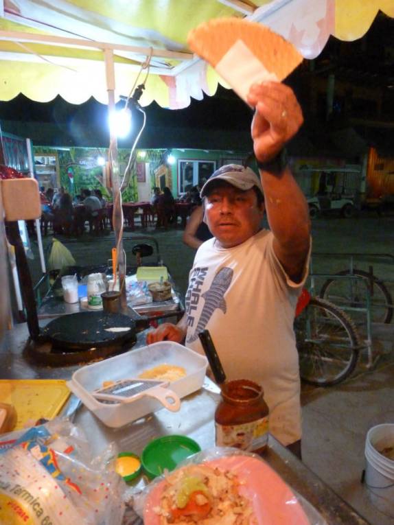 Uma legítima marquesita, guloseima irresistível para a Ana! (em Holbox, ilha ao norte do Yucatán, no México)